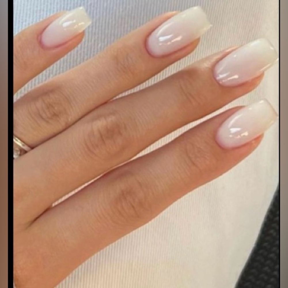 Natural Acrylic Tips - Picture 2 of 4